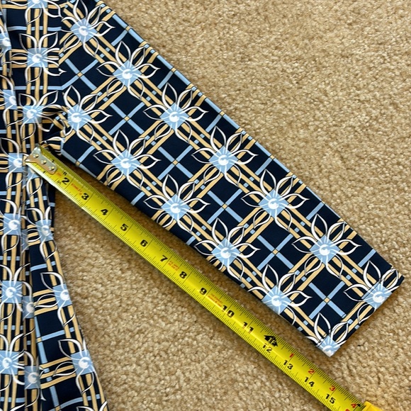 J. McLaughlin Top Women's S Navy Spring Picnic Catalina Cloth Nautical Floral - Picture 10 of 10